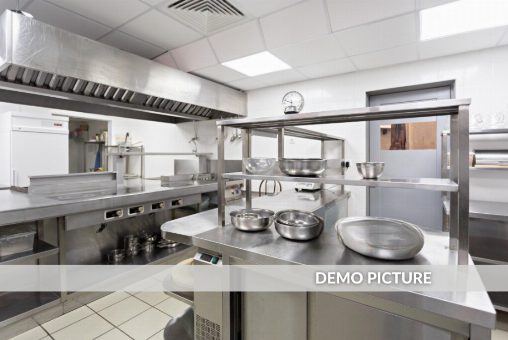 Catering furniture and equipment - Bank. 18/2022 - Piacenza Law Court -Sale 3